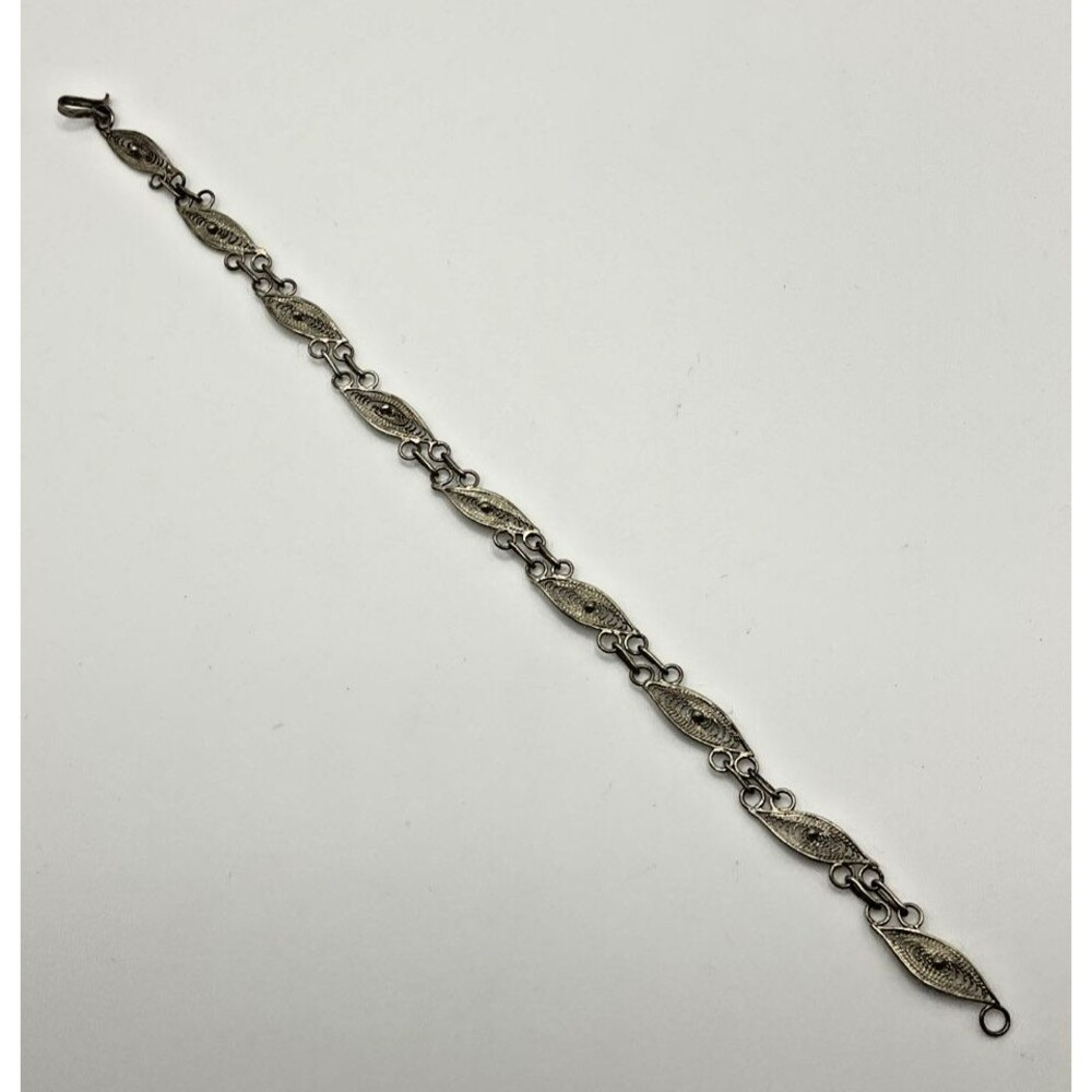 Unmarked Silvertone Filigree Ornate Bracelet